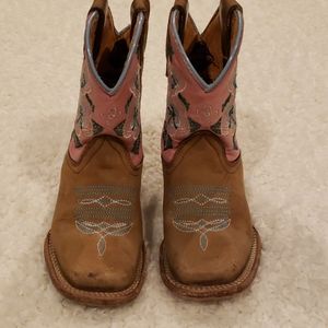 Bonanza girls boots C8.5